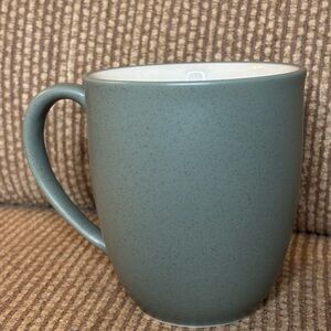 Discontinued Noritake Colorwave Green 8485 Mug